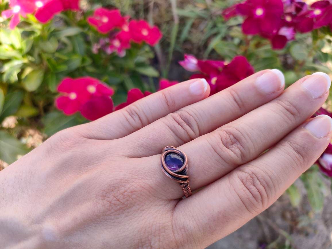Mini Amethyst Ring| Amethyst Jewelry | Gemstone jewelry | Sci fi Ring| Fantasy jewelry | Amethyst love | Wire Wrapped