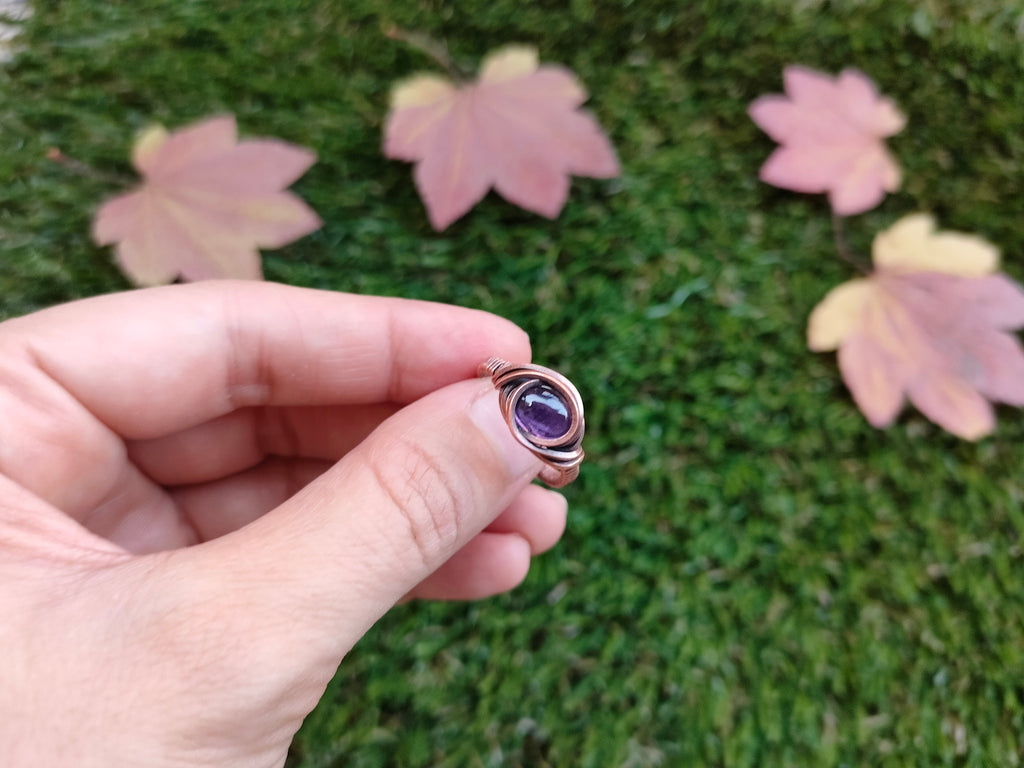Mini Amethyst Ring| Amethyst Jewelry | Gemstone jewelry | Sci fi Ring| Fantasy jewelry | Amethyst love | Wire Wrapped